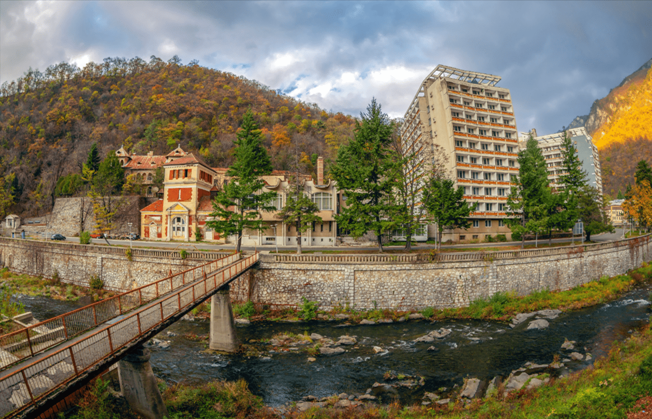 Complete Nature Lover’s Guide to Băile Herculane